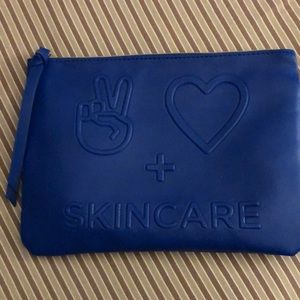 NWOT Dr. Brandt makeup pouch